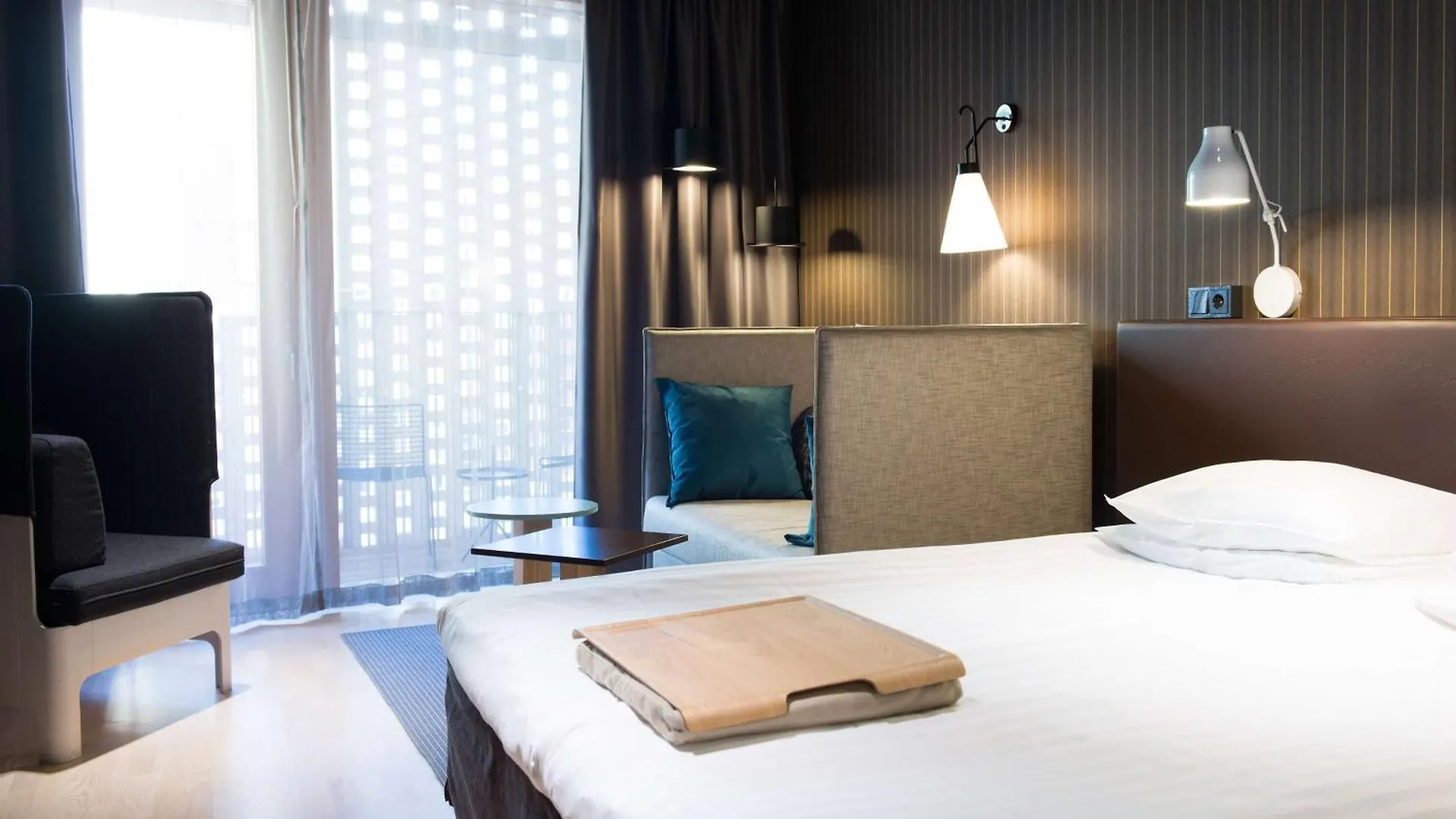**** Otel Scandic Paasi Helsinki Finlandiya
